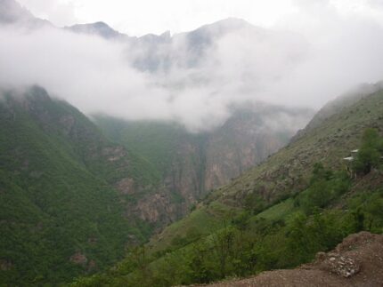 現在の画像に代替テキストがありません。ファイル名: イランという国（１０８）カスピ海方面1.jpg