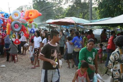 現在の画像に代替テキストがありません。ファイル名: タイで田舎暮らし（３１）土曜市場に行って来ました2.jpg