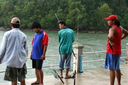現在の画像に代替テキストがありません。ファイル名: タイで田舎暮らし(49)タイ人家族とお出掛け(2)6.jpg